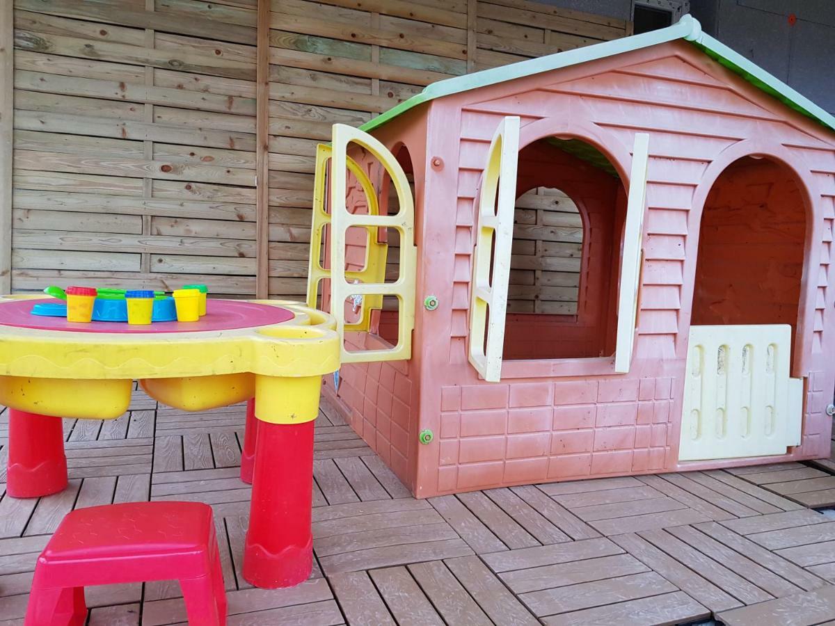Kids' Paradise House Balatonboglár Exteriör bild